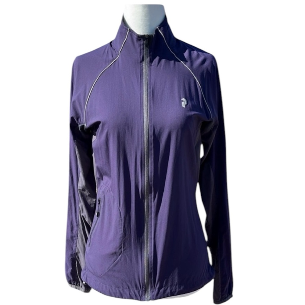 Peak Performance Lightweight Packable Jacket